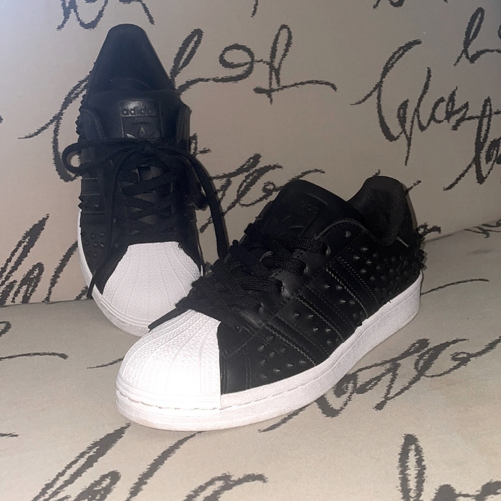 Adidas superstar spiked black sneakers